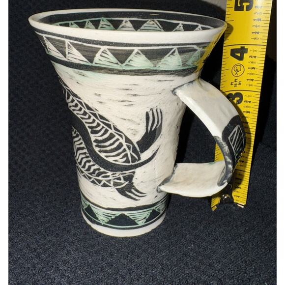 Vintage Handmade Native American Etched Artist Signed Coffee Cup Mug ?Navajo - Picture 8 of 12